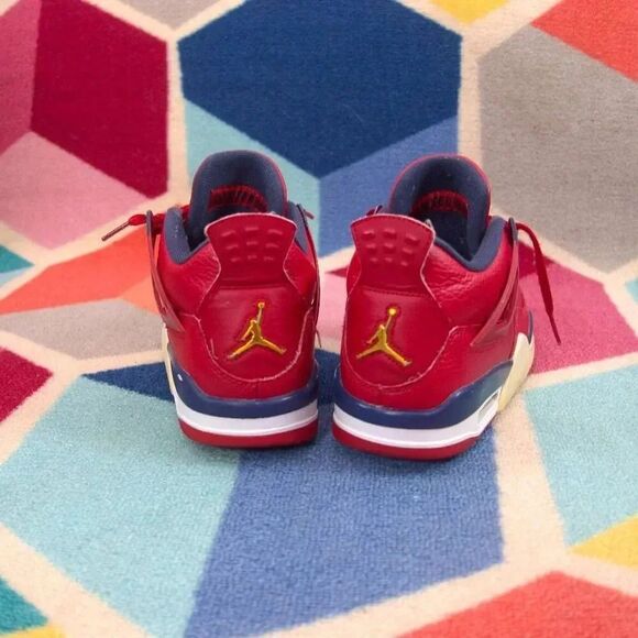 Air Jordan 4 Retro 'FIBA Size 7Y - Picture 5 of 7